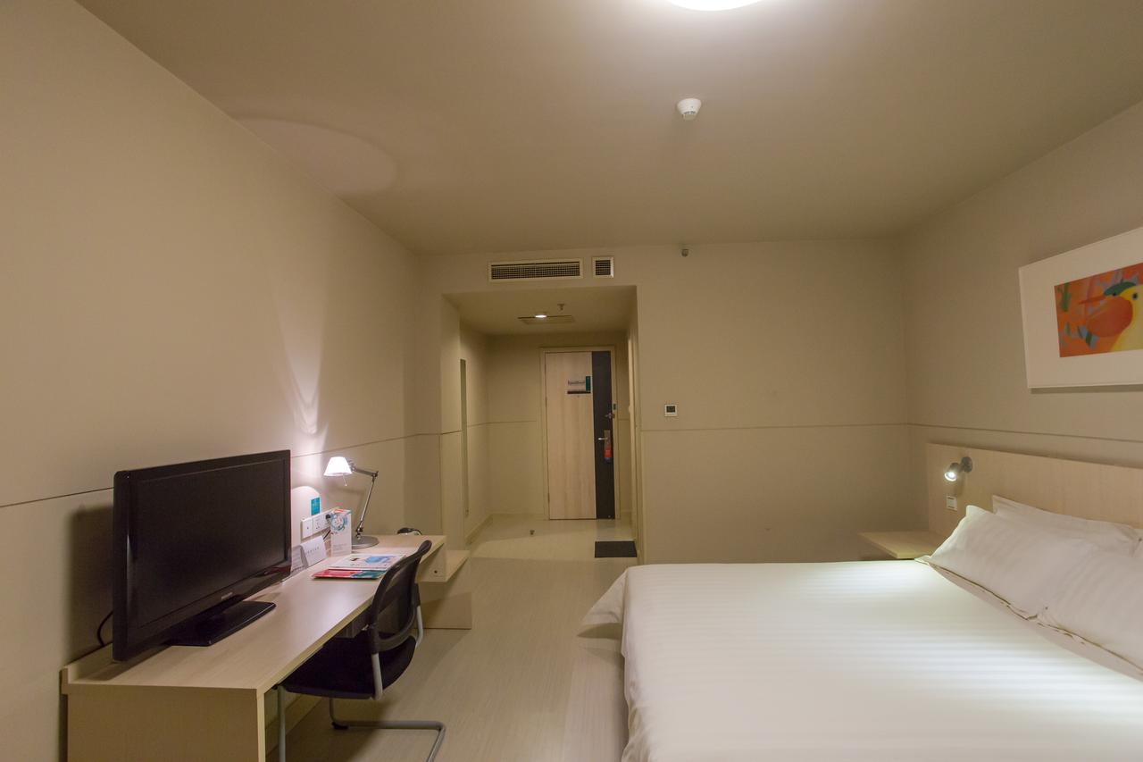Jinjiang Inn Beijing East Lianshi Road Exterior photo